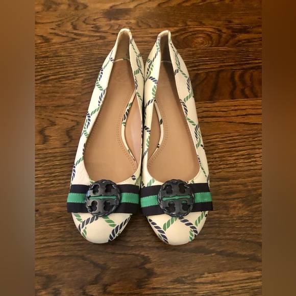 Tory Burch Shoes - NWOT Rare Tory Burch Nautical Prep Leather Flats $225